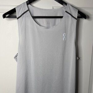 On Cloud Running Tank-T Men’s Medium LIght Gray/Black